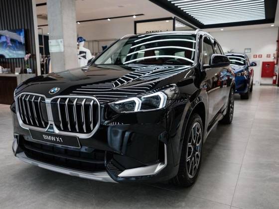 BMW X1 2.0 16V TURBO GASOLINA SDRIVE20I X-LINE STEPTRONIC